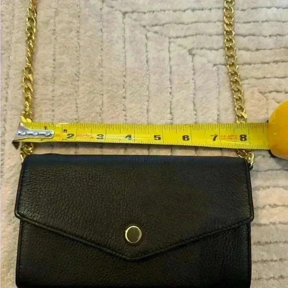 Stella and Max Leather Crossbody Smartphone Wallet Color: Black - Picture 7 of 7